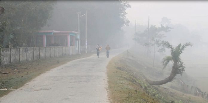 চুয়াডাঙ্গায় তীব্র শীতে স্থবির জনজীবন, সর্বনিম্ন তাপমাত্রা ১০.৪ ডি.সে.